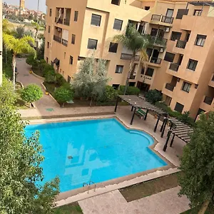 Deluxe With Pool Appartement